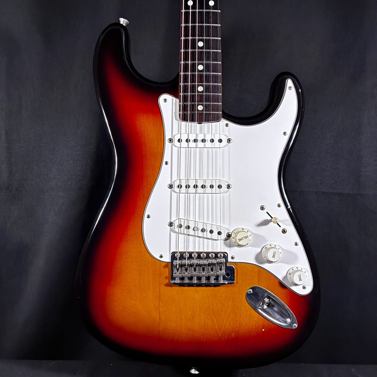 Fender Japan ST-62 3 Tone Sunburst / 3.50kg【甲府店】値下げ