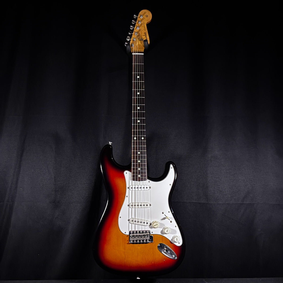 Fender Japan ST-62 3 Tone Sunburst / 3.50kg【甲府店】値下げ