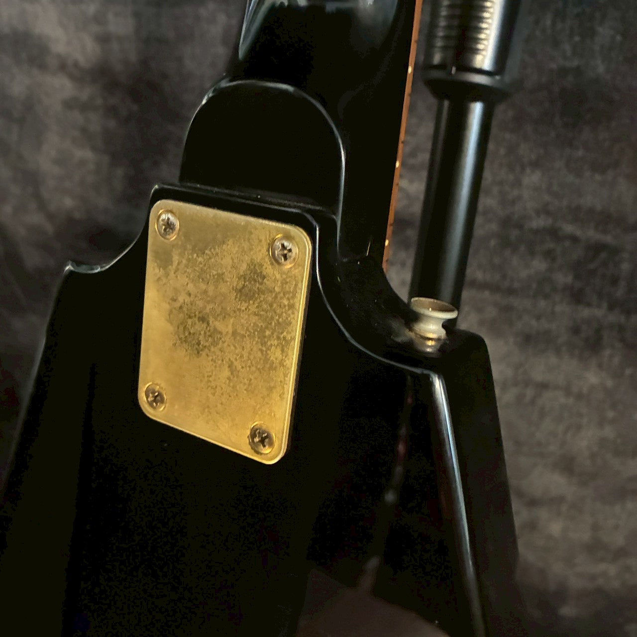 Photogenic Frying V type Korina  Black【3.64kg】