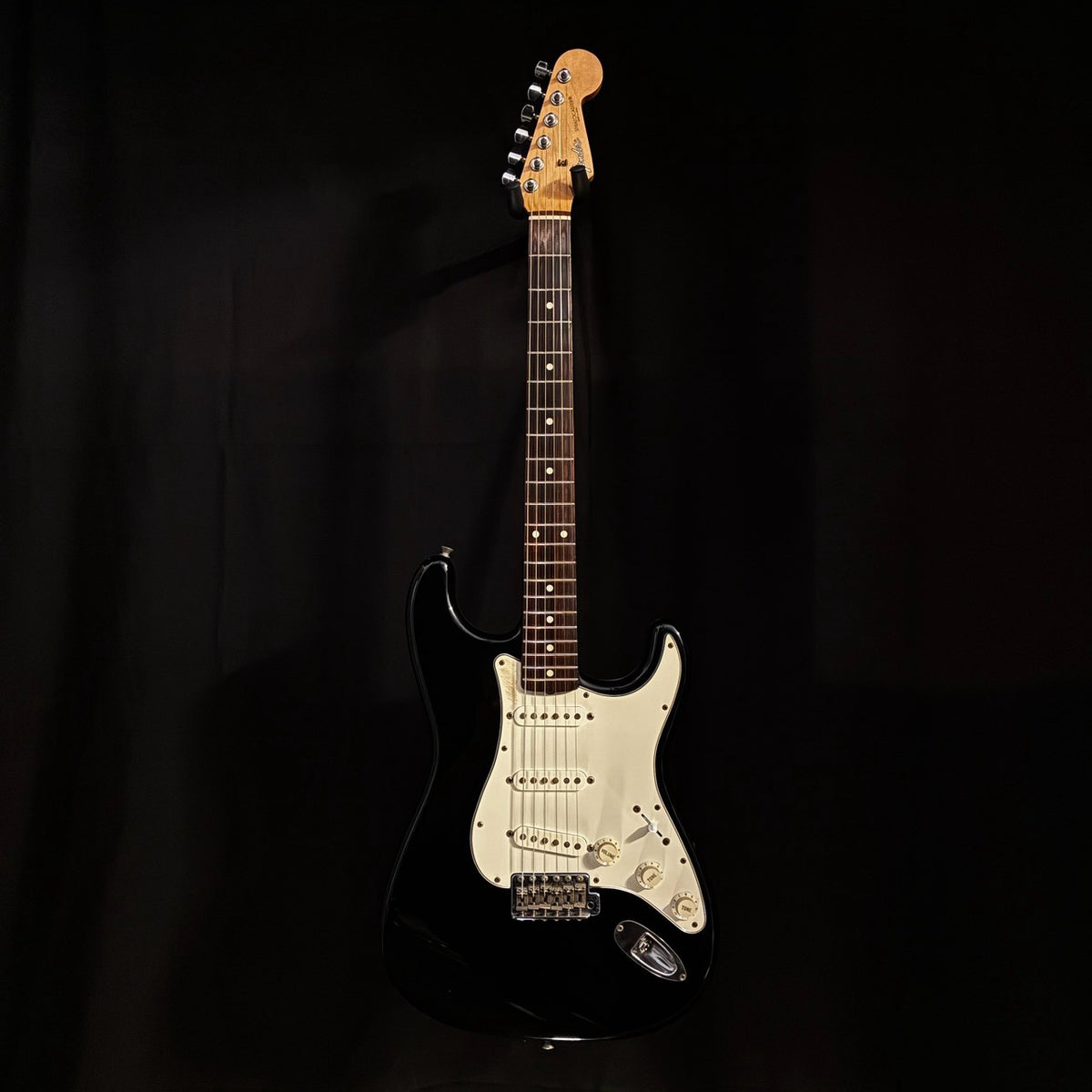 Fender Japan  ST36 Black 【3.36kg】