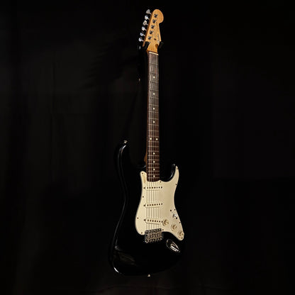 Fender Japan  ST36 Black 【3.36kg】
