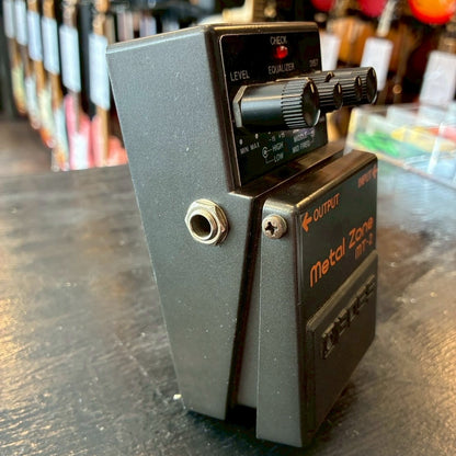 BOSS MT-2 Metal Zone 台湾製 【USED】
