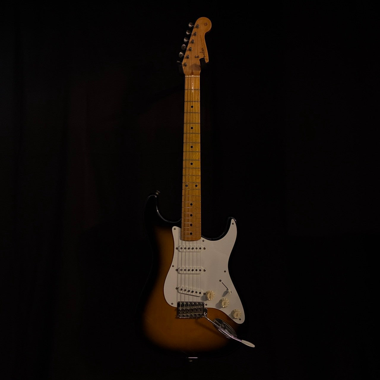 Fender Japan ST-57 2tone Sunburst Alder body【3.72kg】 – ヤマナシ楽器