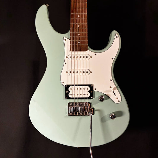 YAMAHA PACIFICA112V Sonic Blue【3.48㎏】