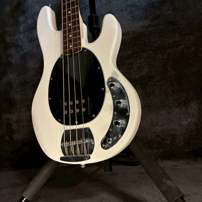 Sterling by MUSICMAN S.U.B Ray4【4.01kg】