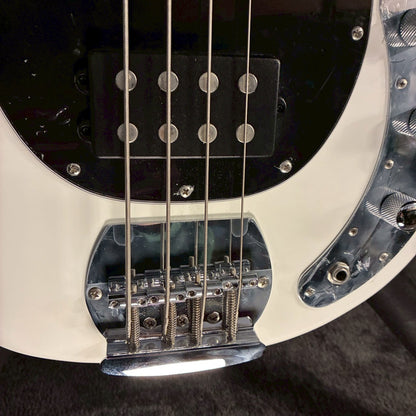Sterling by MUSICMAN S.U.B Ray4【4.01kg】