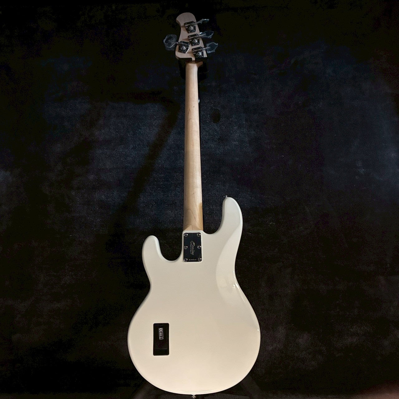 Sterling by MUSICMAN S.U.B Ray4【4.01kg】