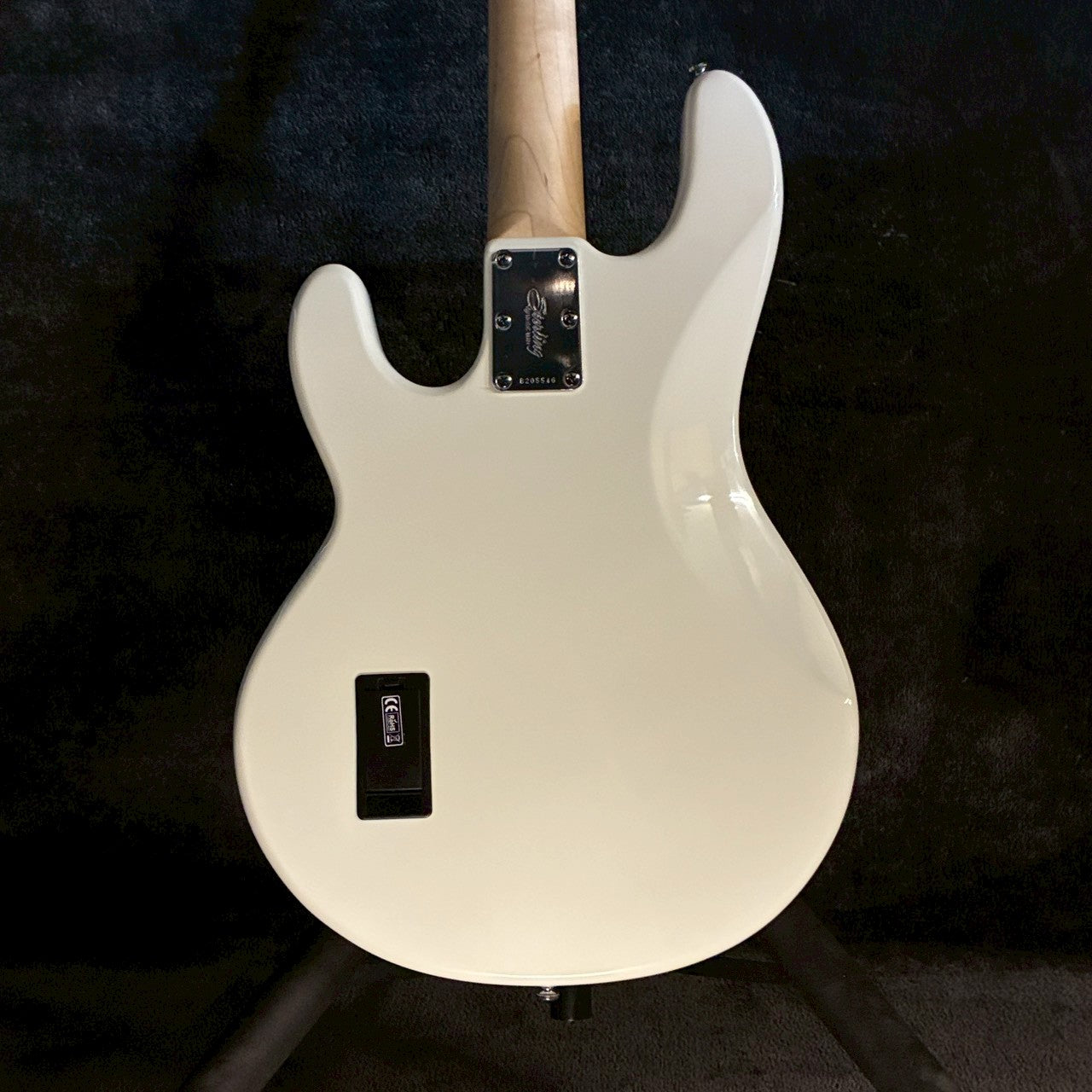 Sterling by MUSICMAN S.U.B Ray4【4.01kg】