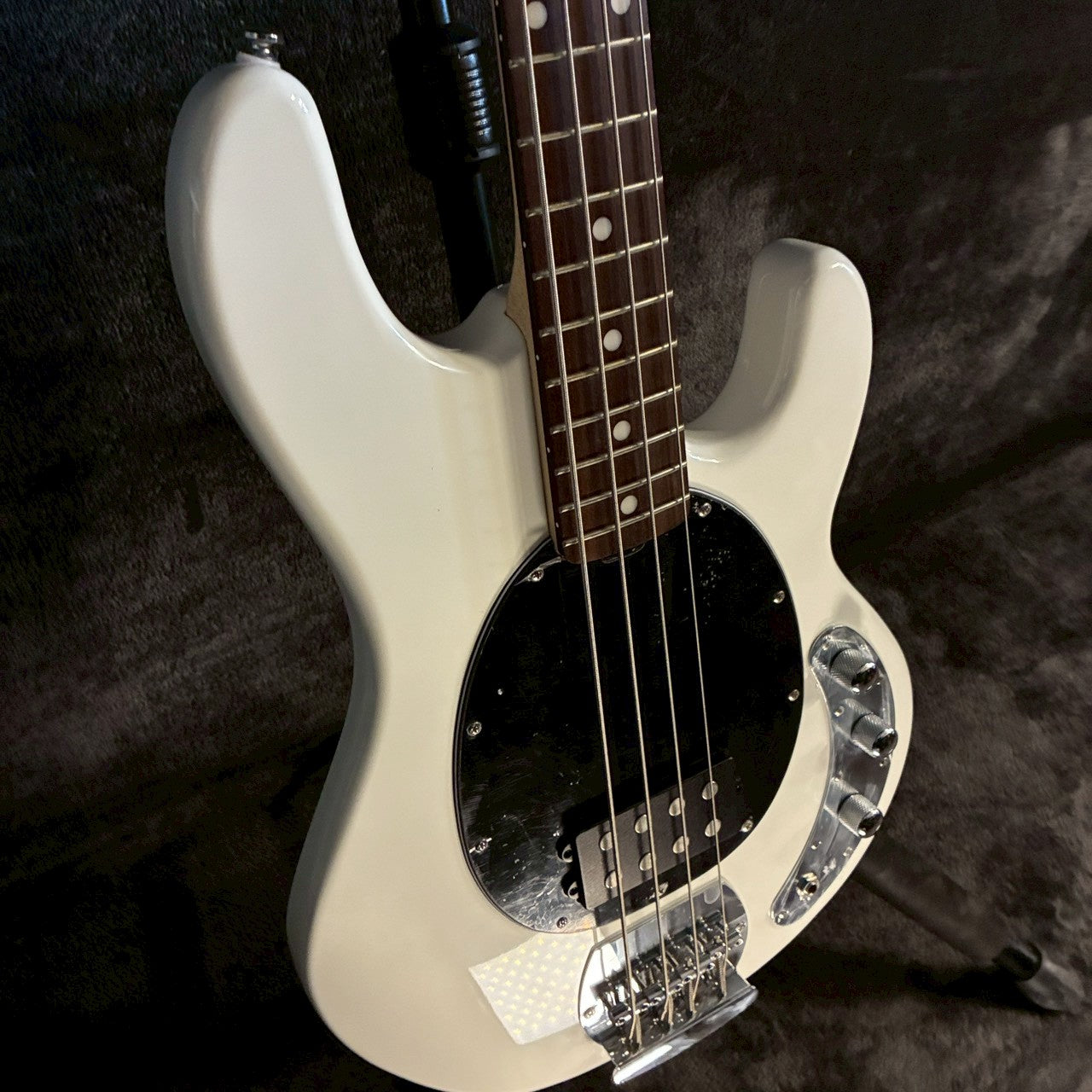 Sterling by MUSICMAN S.U.B Ray4【4.01kg】