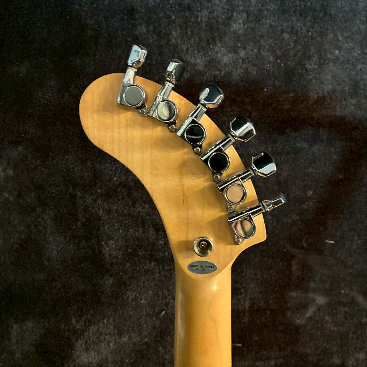 FERNANDES ZO-3 Red【3.09kg】