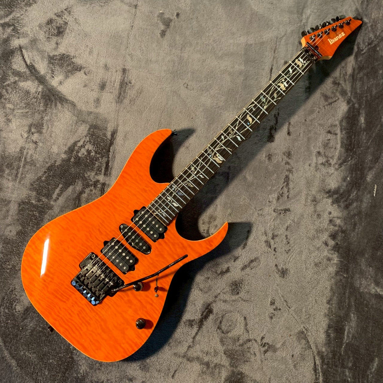 Ibanez RG8470F / j.custom PR 【USED】【3.77】