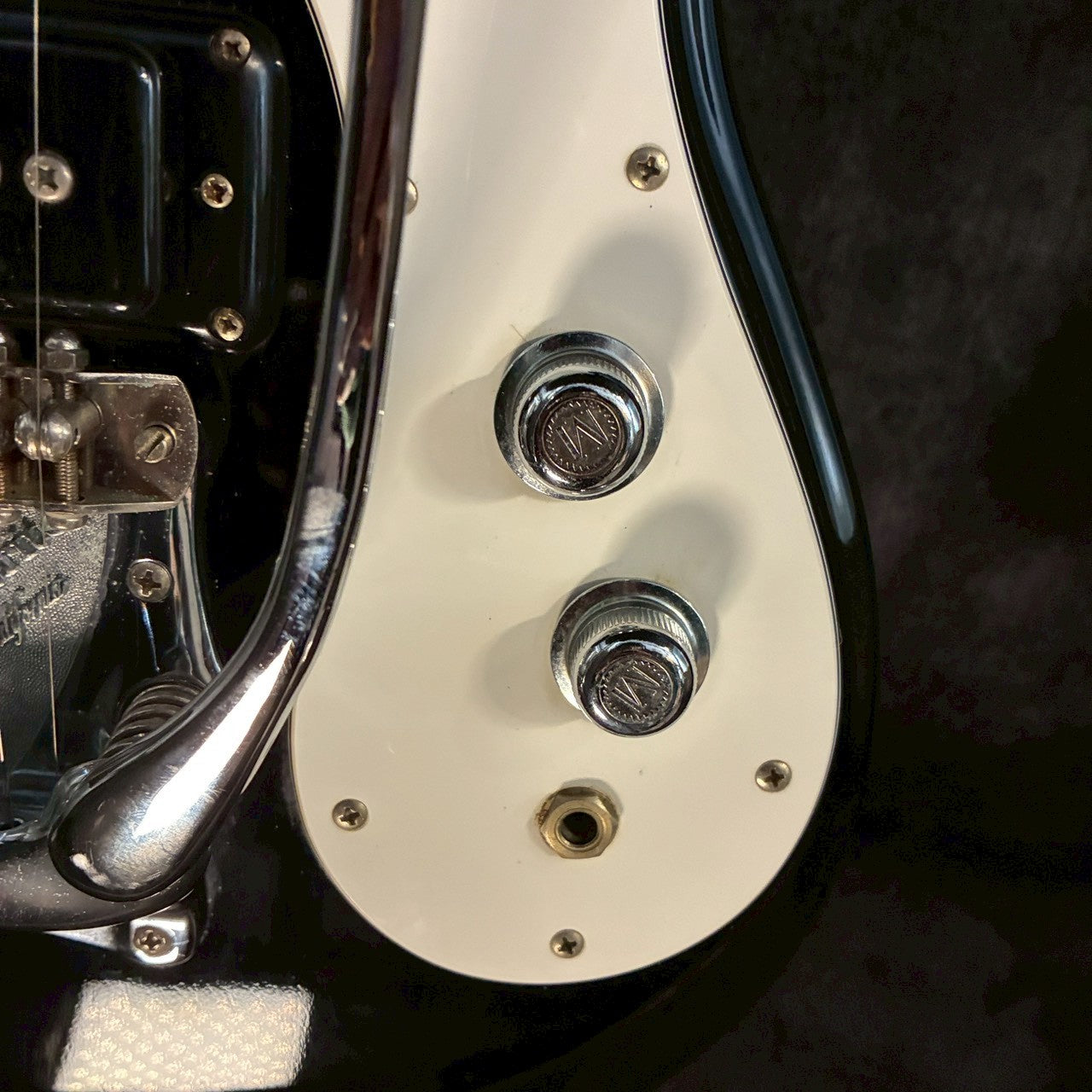 Mosrite Excellent 65 Black ベンチャーズモデル【3.84kg】