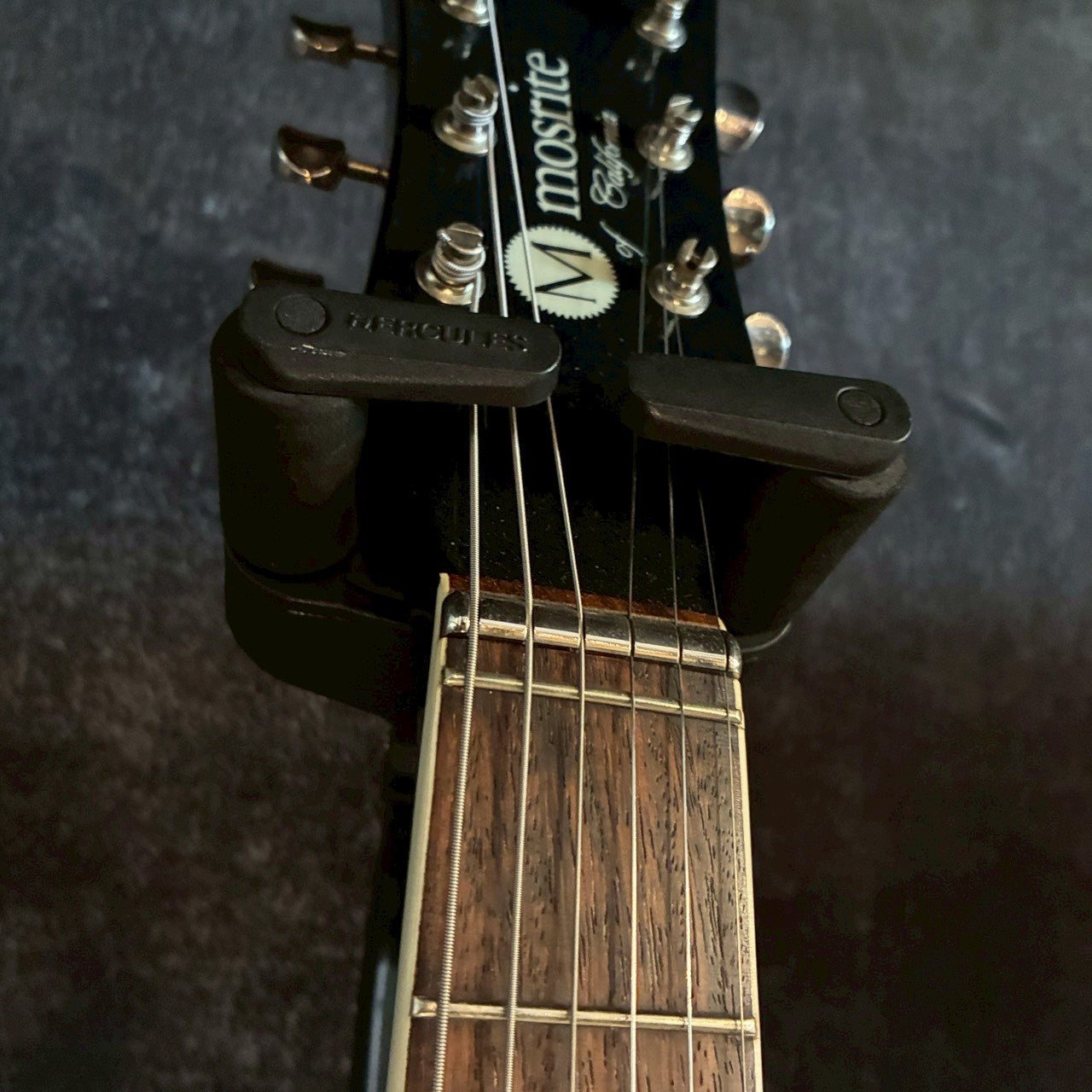 Mosrite Excellent 65 Black ベンチャーズモデル【3.84kg】 – ヤマナシ楽器